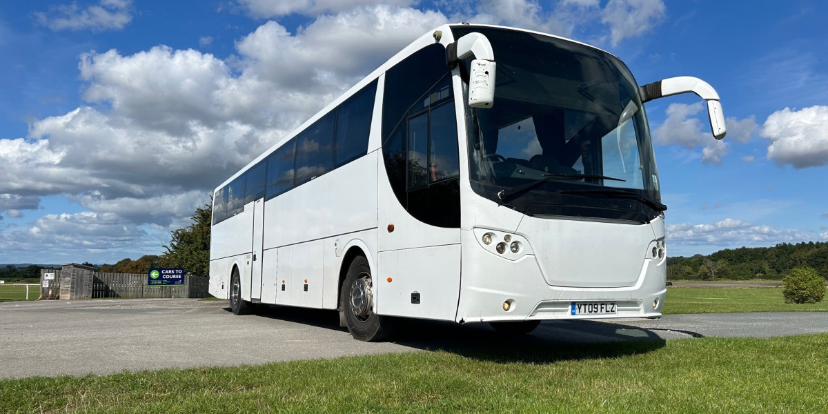 Coach Hire and Smooth Journeys to Manchester Airport